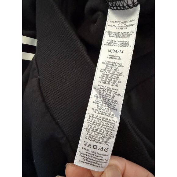 Keith Haring Heart Graphic Sweatshirt Black Crewneck Unisex M Medium 60/40 Blend - Picture 7 of 10